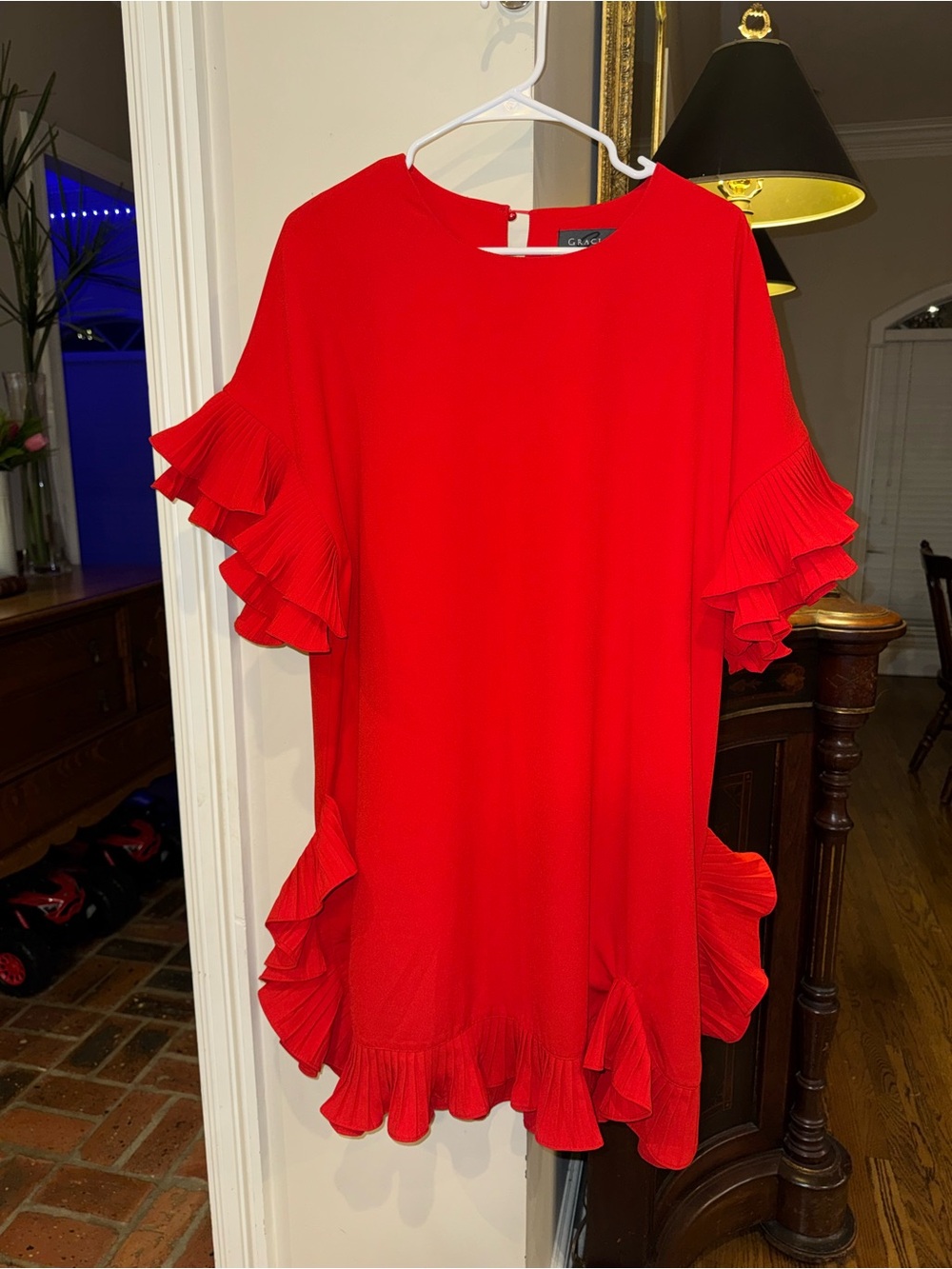 Gracia Red Ruffle Sleeve Shift Dress